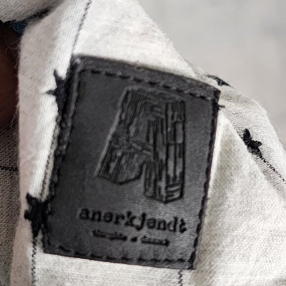 Anerkjendt Artsy Stars Embroidered 100% Cotton Button Front Shirt - Picture 6 of 7